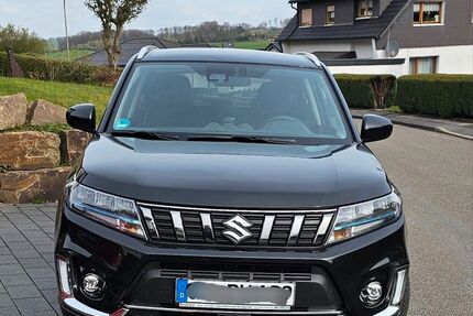 Suzuki Vitara 16.000 km 21.900 &euro; Lindlar 51789