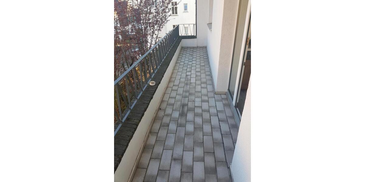 Etagenwohnung Solingen Wald - 3 Zimmer, 83 m&sup2;, 800&euro; | Angebot:25429103