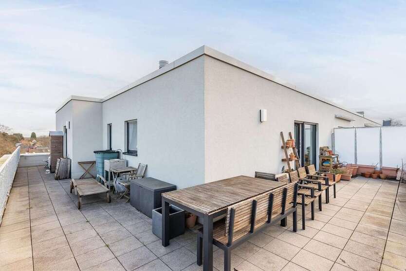 Wohnung zum Mieten in Köln 2.225 € 132 m² 3 zimmer