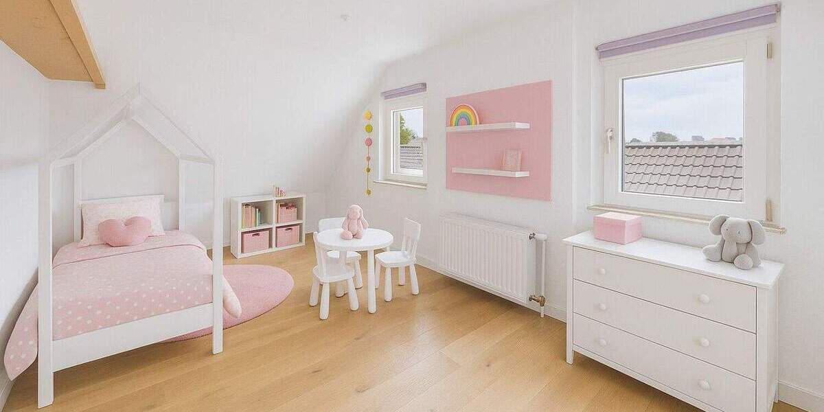 Altbau trifft Moderne - stilvoll sanierte Doppelhaushälfte in Fliesteden 8 zimmer