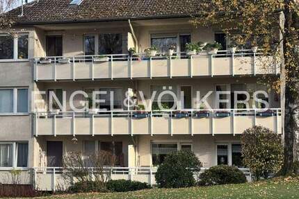 Lichtdurchflutete Eigentumswohnung mit Blick ins Grüne und zentraler Lage in Gruiten 2 zimmer