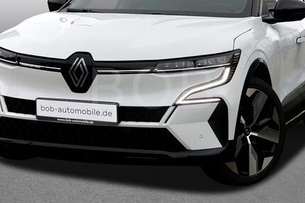 Renault Megane E-TECH 24.412 km 28.666 &euro; Düsseldorf 40233