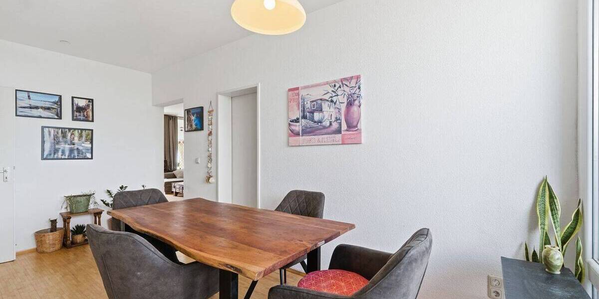 Etagenwohnung Frechen Königsdorf - 3 Zimmer, 81 m&sup2;, 312.000&euro; | Angebot:26875417