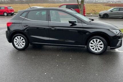 Seat Ibiza 92.000 km 10.800 &euro; Köln 50859