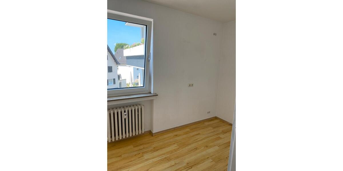 Etagenwohnung Bergisch Gladbach Frankenforst - 1 Zimmer, 33 m&sup2;, 128.000&euro; | Angebot:26877140