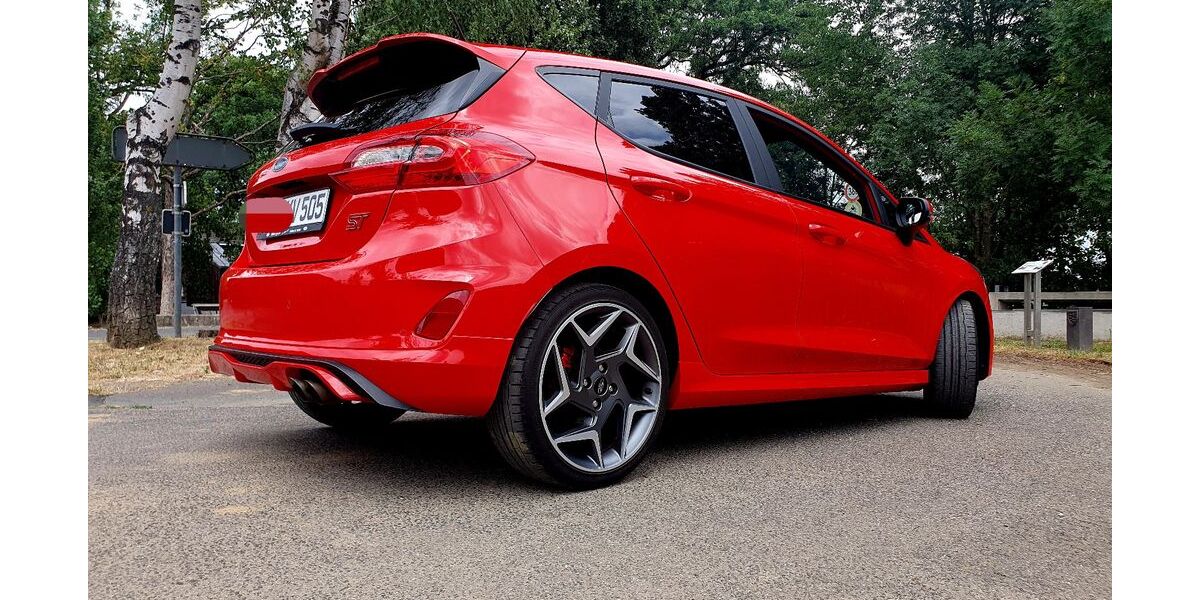 Ford Fiesta 145.600 km 12.999 &euro; Troisdorf 53844