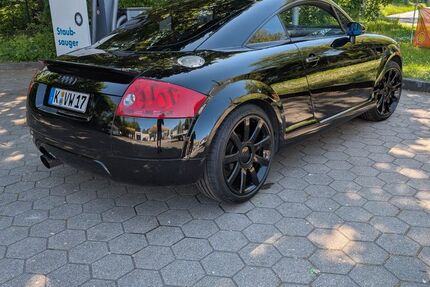 Audi TT 174.000 km 7.990 &euro; Köln 50997