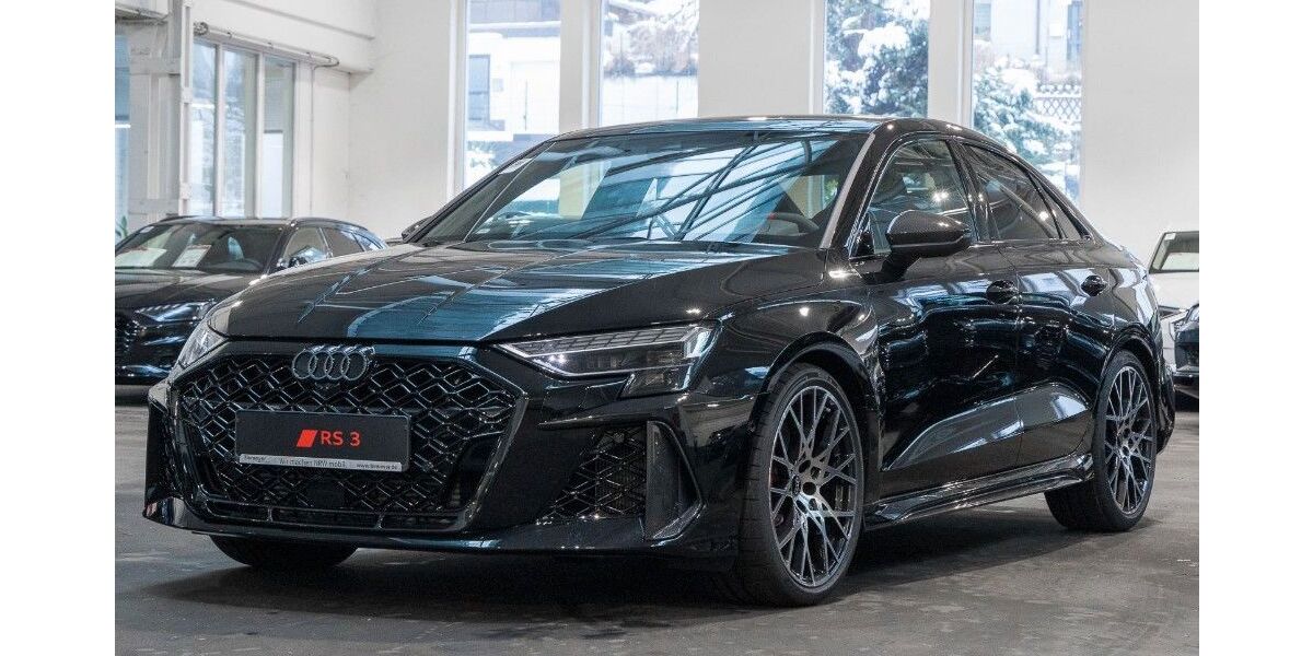 Audi RS3 2.500 km 59.490 &euro; Remscheid 42897