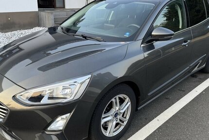 Ford Focus EcoBlue.Nav.Temp.Serv-Neu.EU6 GARANTIE.1Hd 64.284 km 14.500 € Erftstadt 50374