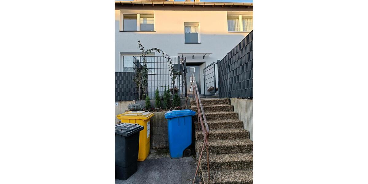 Erdgeschoßwohnung Solingen Mitte - 1 Zimmer, 45 m&sup2;, 600&euro; | Angebot:26327004