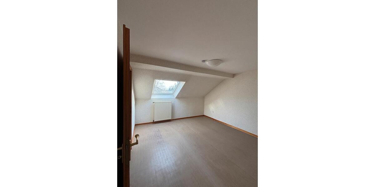 Doppelhaushälfte Bergheim - 7 Zimmer, 175 m&sup2;, 399.000&euro; | Angebot:24849589