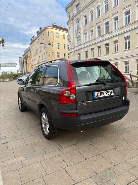 XC90