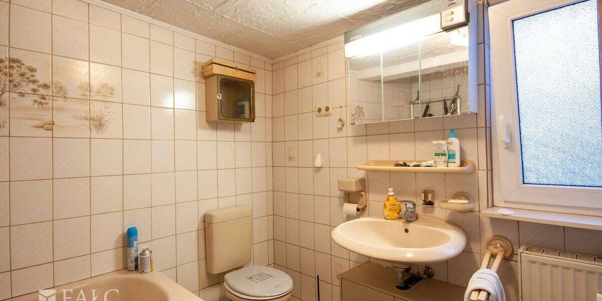 Einfamilienhaus Bergheim Zieverich - 6 Zimmer, 108 m&sup2;, 327.000&euro; | Angebot:23966900