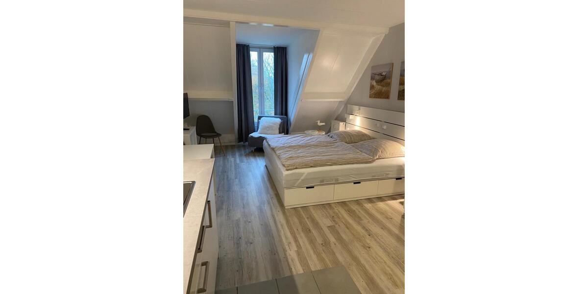 Dachgeschoßwohnung Leichlingen (Rheinland) - 1 Zimmer, 27 m&sup2;, 125.000&euro; | Angebot:26869304