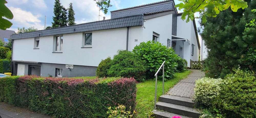 Haus zum Kaufen in Solingen 530.000 € 175 m² 7 zimmer