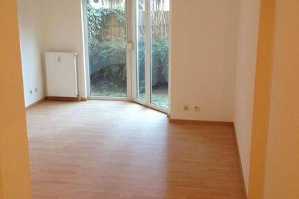 2-Zimmer-Wohnung, 42 m² mit Terrasse, zentral in Köln-Höhenberg, BESICHTIGUNG: HEUTE, 16.06.25 um 18.00 Uhr!