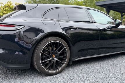 Porsche Panamera 34.749 km 85.000 &euro; Köln 50765
