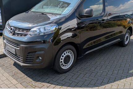 Opel Vivaro 54.225 km 18.885 &euro; Leverkusen 51373