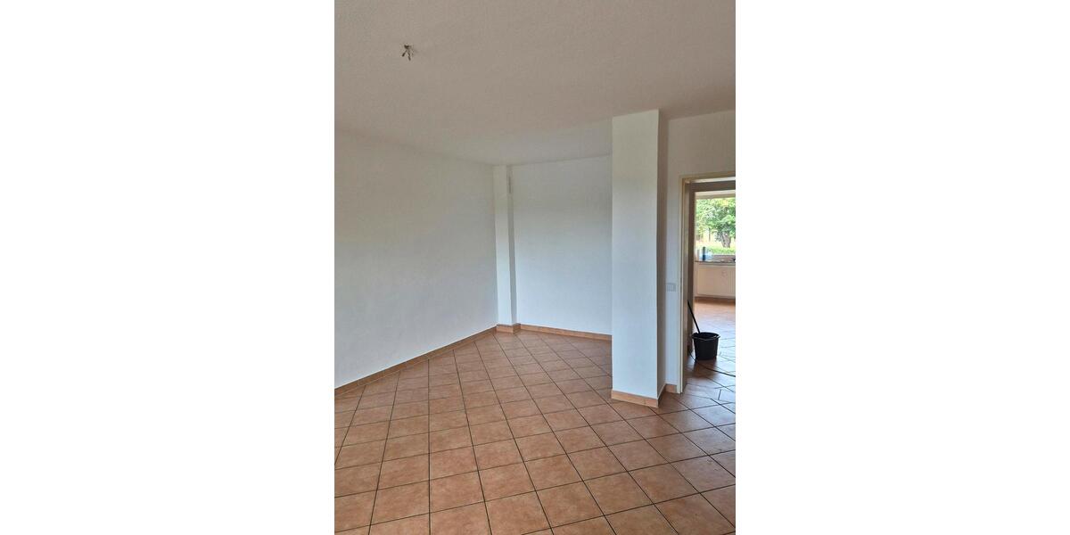Erdgeschoßwohnung Solingen Höhscheid - 2 Zimmer, 55 m&sup2;, 145.000&euro; | Angebot:27004141