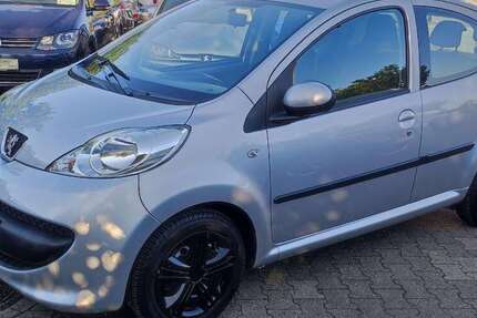 Peugeot 107 68.750 km 4.850 € Dormagen 41540