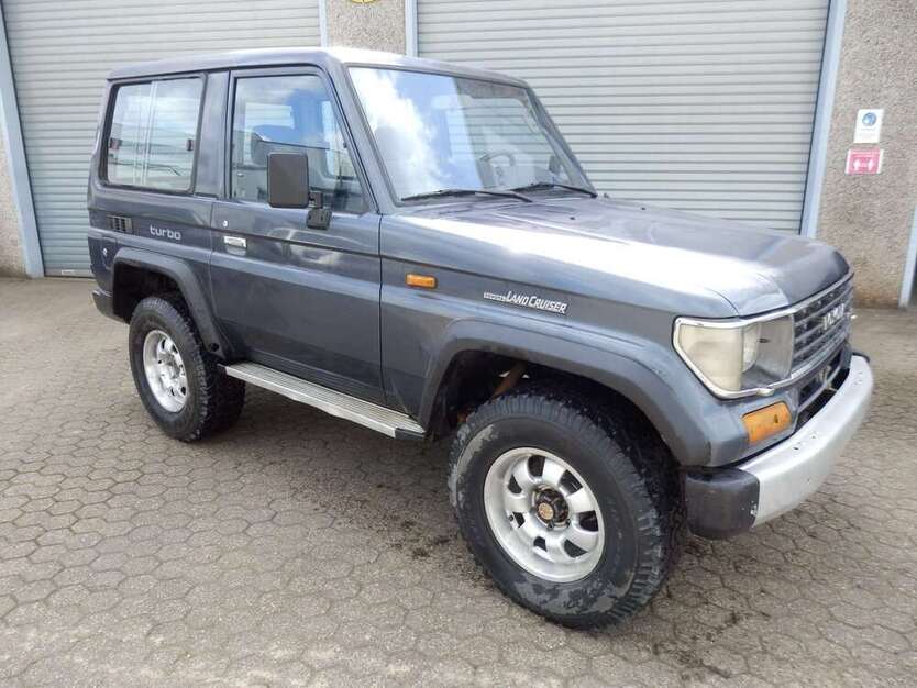 Land Cruiser