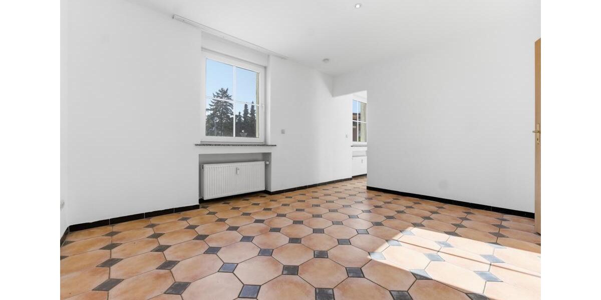 Mehrfamilienhaus, Wohnhaus Köln Heimersdorf - 10 Zimmer, 209 m&sup2;, 699.000&euro; | Angebot:26405452