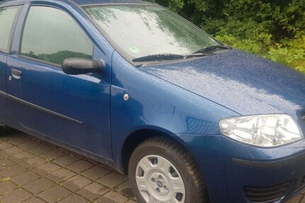 Fiat Punto 30.000 km 3.999 &euro; Düsseldorf 40231