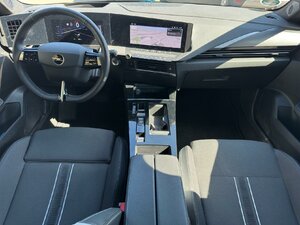 Opel Astra GS KAM NAV SHZ LHZ Frontscheibenheiz. 360° K 9.900 km 28.900 &euro; HAAN 42781
