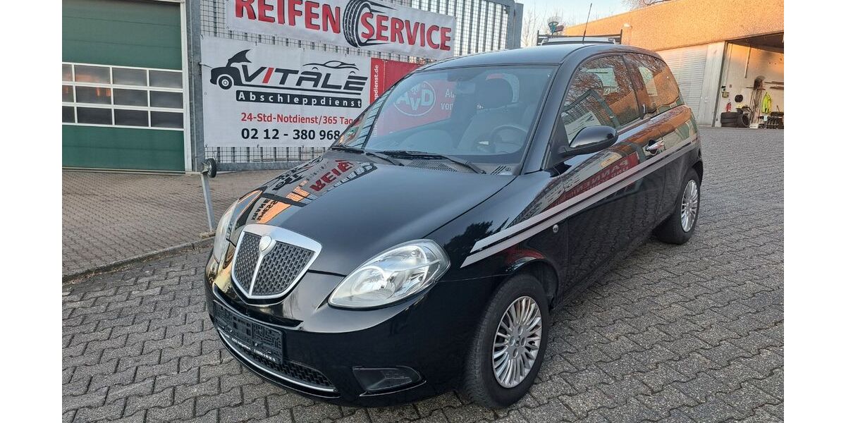Lancia Ypsilon 141.563 km 2.290 &euro; Solingen 42651