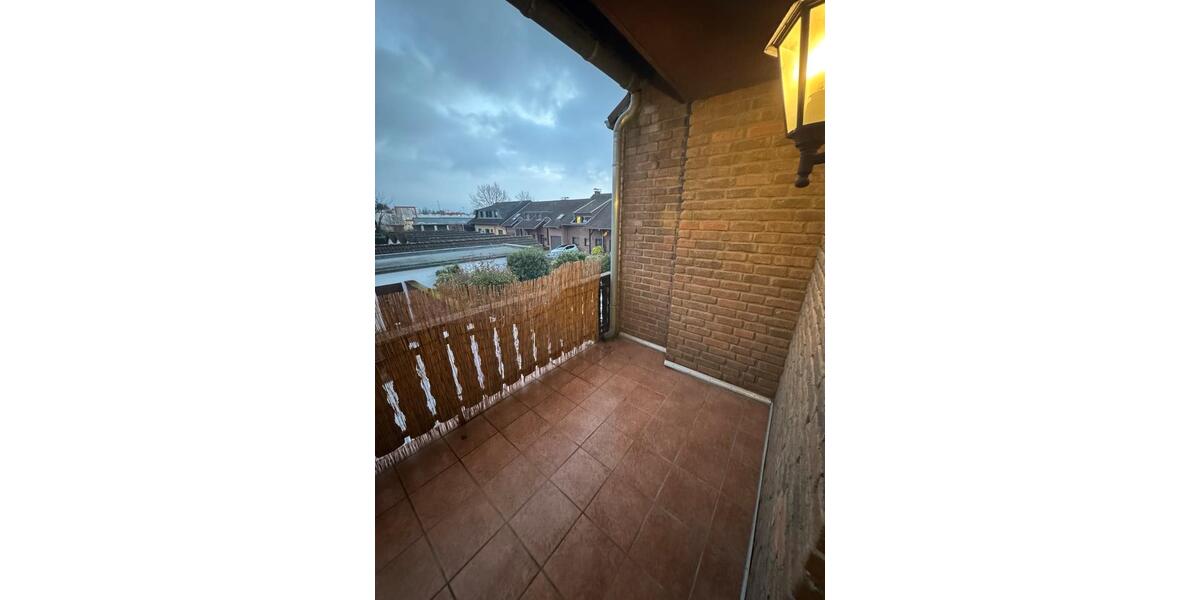 2-Zimmer-Wohnung mit Balkon & Stellplatz in Bergheim Zieverich 2 zimmer