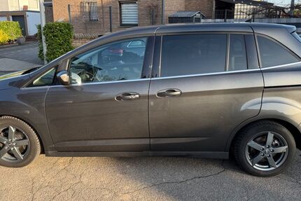 Ford Grand C-Max 168.000 km 8.600 &euro; Pulheim 50259
