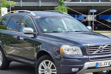 Volvo XC90 210.000 km 10.900 &euro; Solingen 42699