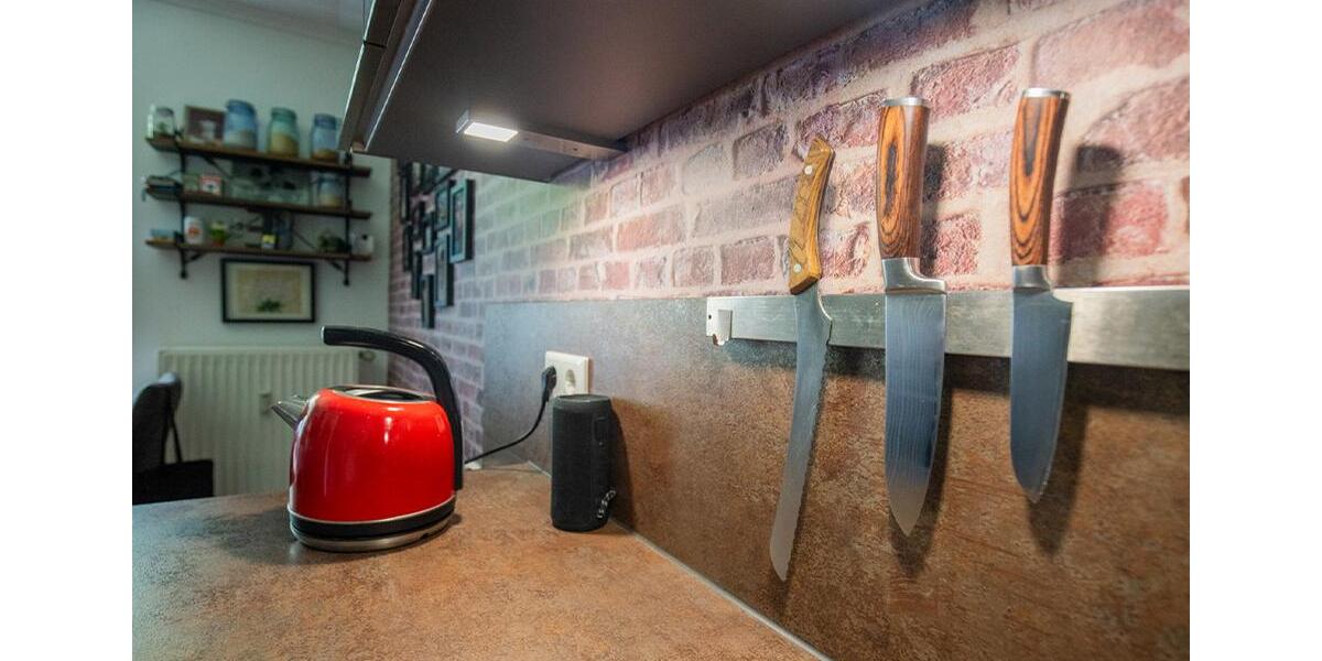 Vollmöblierte 2-Zimmer-Wohnung mit Balkon in zentraler Lage von Neuss-Furth 2 zimmer