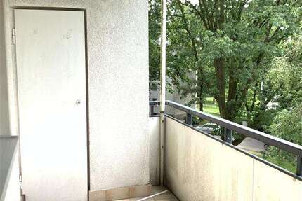 Wohnung Solingen Wald - 2.5 Zimmer, 52 m&sup2;, 425&euro; | Angebot:27147565