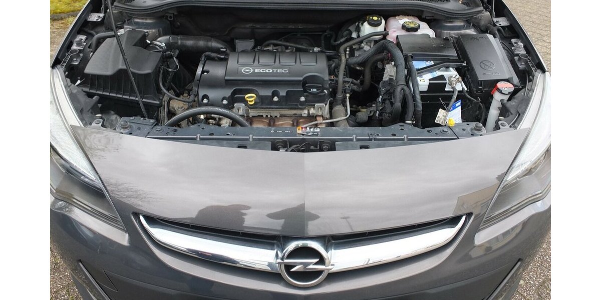 Opel Astra ACTIVE KLIMAANLAGE 17ZOLL LMF TEMPOMAT 92.855 km 6.904 &euro; Köln 50858