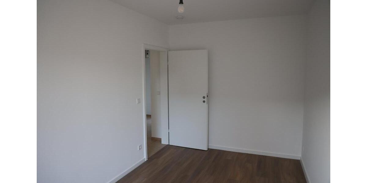 große helle Wohnung mit Garten im Stadionviertel 4 zimmer