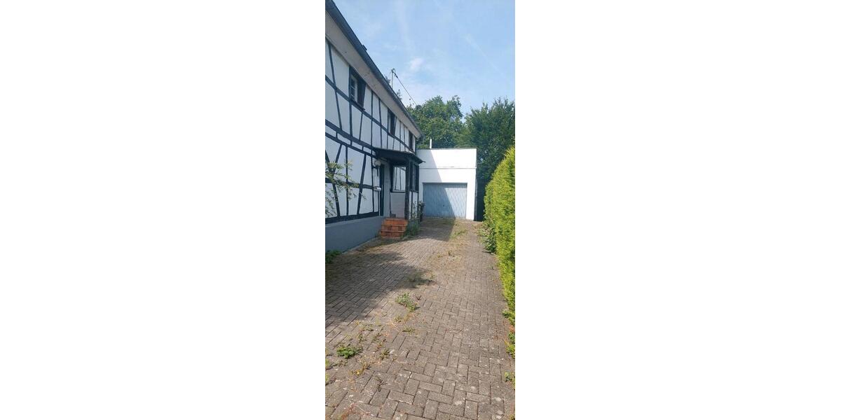 Doppelhaushälfte Overath - 3 Zimmer, 100 m&sup2;, 215.000&euro; | Angebot:27285262