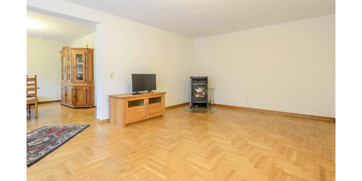 Mehrfamilienhaus, Wohnhaus Leverkusen Lützenkirchen - 6 Zimmer, 146 m&sup2;, 550.000&euro; | Angebot:23986761