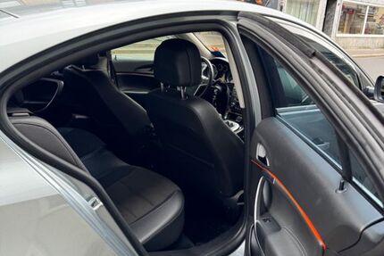 Opel Insignia 242.879 km 3.800 &euro; kerpen 50169