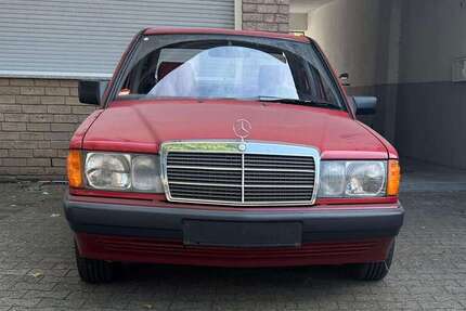 Mercedes-Benz 190 126.000 km 10.199 &euro; Köln 50769