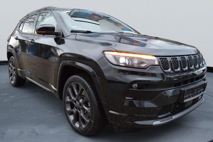 Jeep Compass 163.000 km 14.999 &euro; Bergisch Gladbach 51469