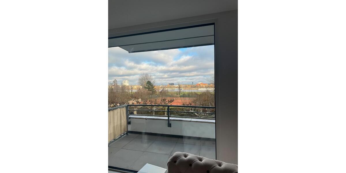 Möblierte Wohnung in Oberkassel mit Rheinblick zu vermieten 2 zimmer