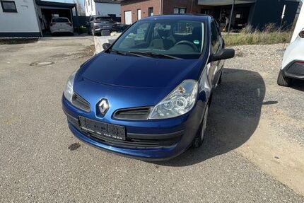 Renault Clio 170.000 km 1.300 &euro; Neuss 41472