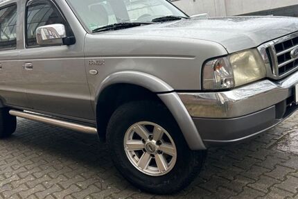 Ford Ranger 158.000 km 7.890 &euro; Köln 51069