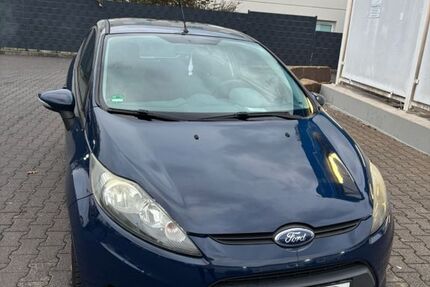 Ford Fiesta 149.800 km 2.200 &euro; Köln 51143