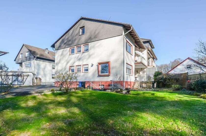 Haus zum Kaufen in Leverkusen 595.000 € 146.35 m²