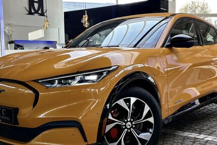 Ford Mustang Mach-E 17.869 km 37.990 &euro; Troisdorf/Spich 53842