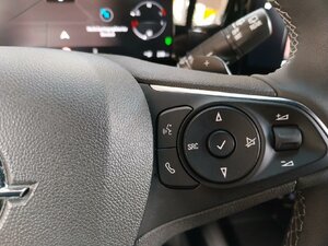 Opel Mokka GS Line Tech. Komfortpak. Infotainment SHZ L 22.858 km 20.590 &euro; HAAN 42781