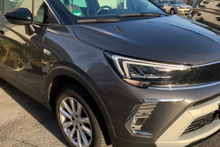 Opel Crossland (X) 42.000 km 15.890 &euro; Düsseldorf 40231