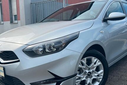 Kia ceed Sportswagon 10.000 km 22.950 &euro; Bedburg 50181